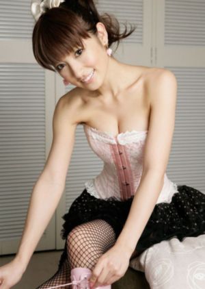 日韩综合区视频第一页_十万网红美女美酱