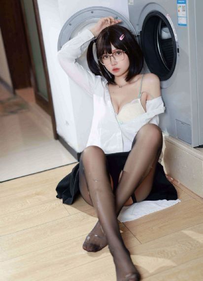 俄罗斯美女rapper_1080P免费观看视频