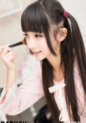 偷拍大众澡堂美女洗澡更衣视频_BD国语免费观看视频