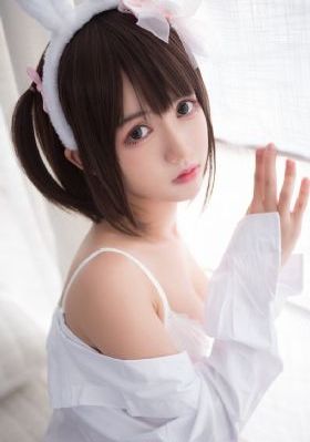动漫美女裸体_影视大全免费在线观看播放